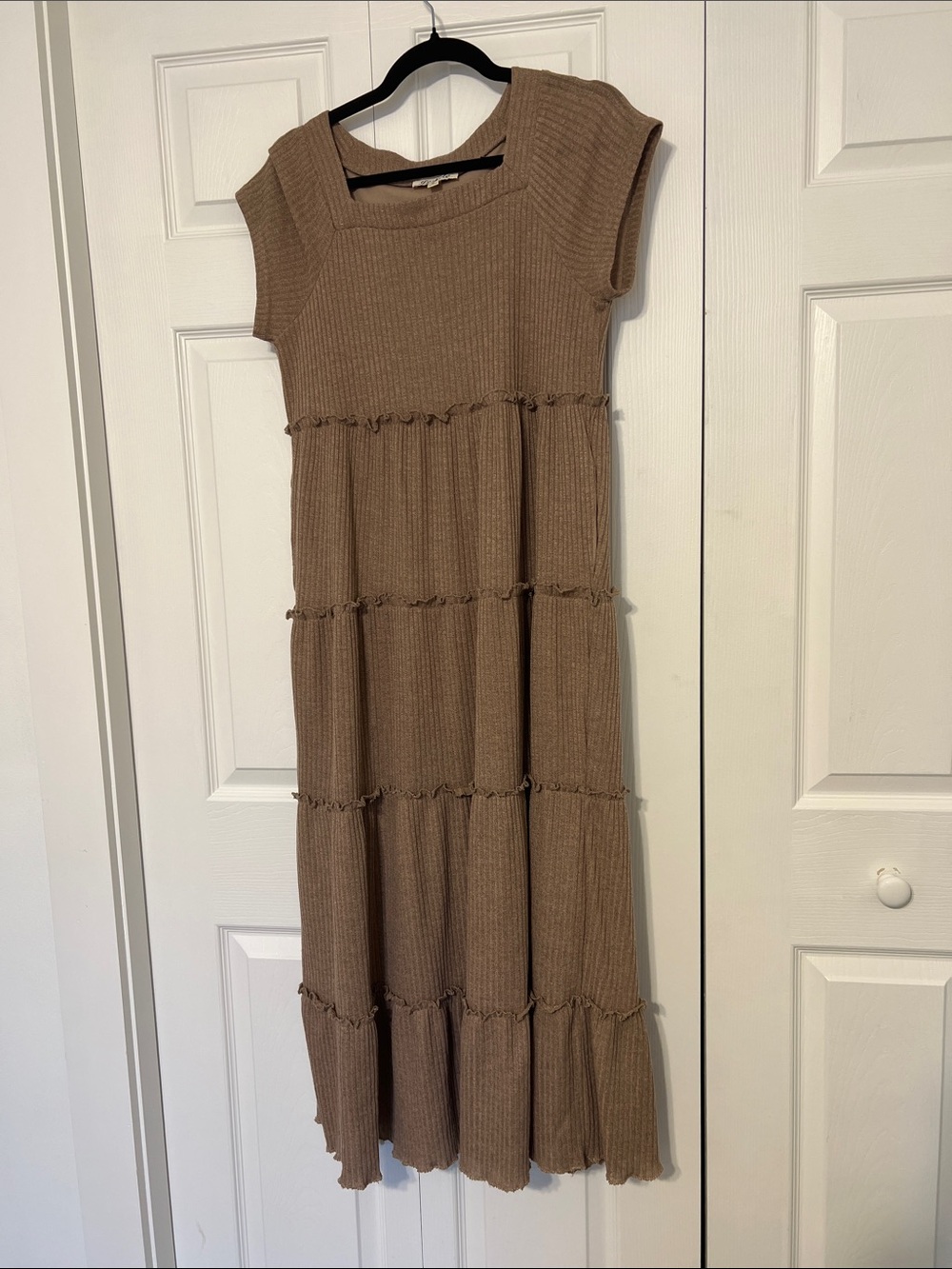 Ribbed Tiered Maxi Dress in Warm Taupe